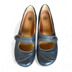 Clarks Structured Navy Leather Mary Jane Shoes Design #85176 Women's Size 8M